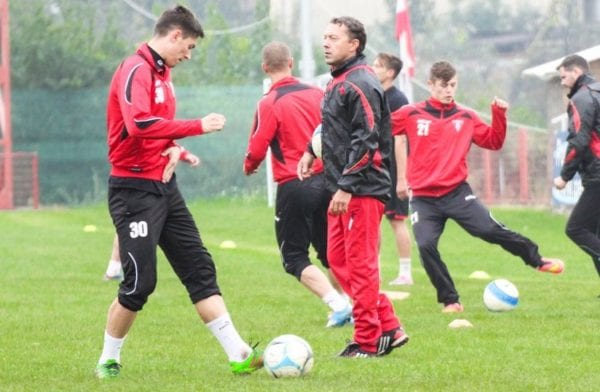 Cermeiul e avizat de Roșu: „Opt jucători care se antrenează cu noi vor evolua la Liga 3-a”
