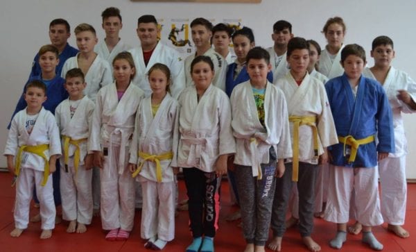 Judoka CSȘ Gloria au urcat de 16 ori pe podium în 2016
