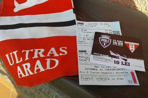 Primul calup de bilete la derby-ul Vestului – aproape epuizat, alte 500 de bilete sosesc mâine la Arad