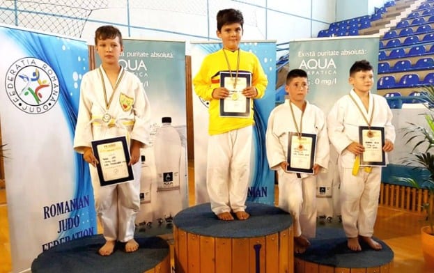 Judoka CSM, CSȘ și Unirea Sântana au adunat medalii la naționalele Under 10 și 11