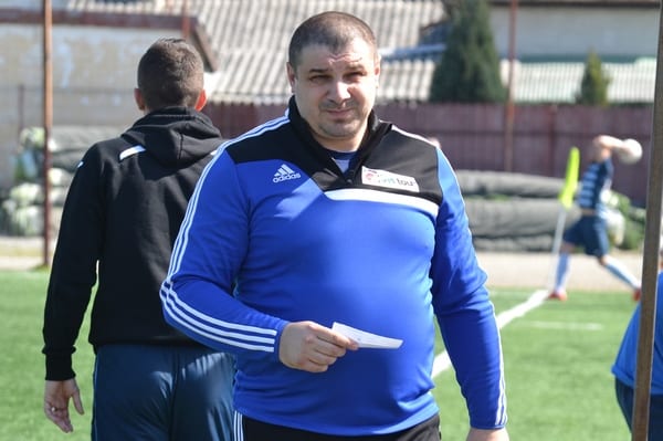 Fizioterapeutul Petrică a trăit bucuria promovării în Liga 3-a pentru al doilea an consecutiv: „S-a muncit enorm, în condiții de Liga 2-a”