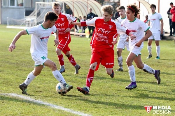 Nicio șansă pentru fostul vicelider: UTA Under 17 – Viitorul Mihai Georgescu 4-0