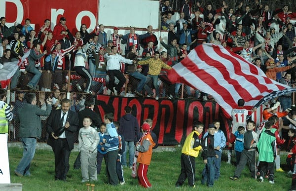 „UTA – la Arad, în Liga 1, cu zeci de mii de suporteri în tribune”, dorința lui Ionuț Popa la împlinirea a 65 de primăveri