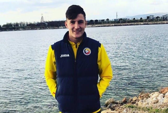 Aradul fotbalistic mai dă un fotbalist la naționala Under 19: Lipovanul Banyoi, convocat de Oprescu în locul dinamovistului Răducan