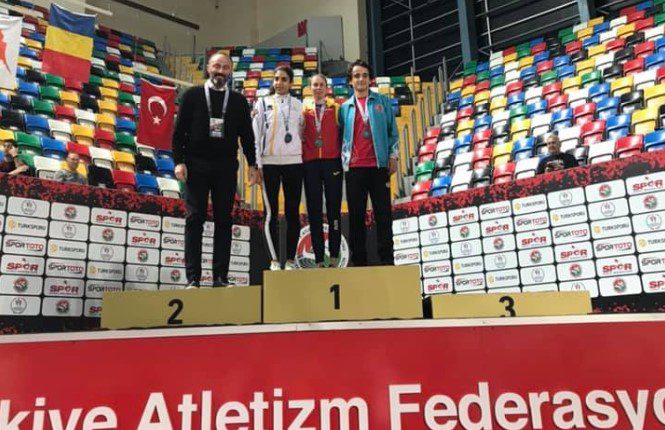„Studenta” Roxana Bîrcă, dublă medaliată la „Balcaniada” din Turcia