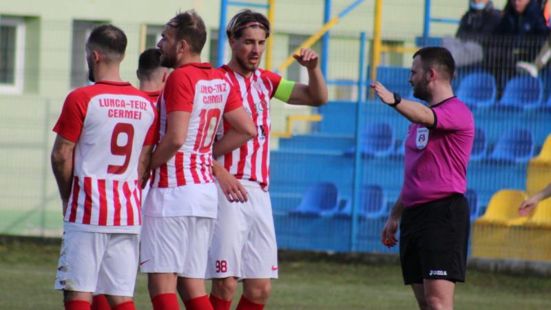 Liga a IV-a Arad, etapa a 3-a: Nicoraș fluieră al doilea derby județean stagional!