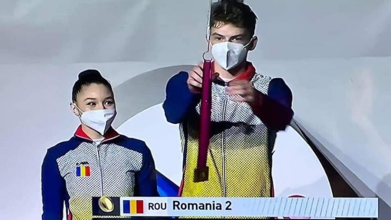 Arădenii Branda și Popa, medaliați la „mondialele” de juniori la gimnastică aerobică