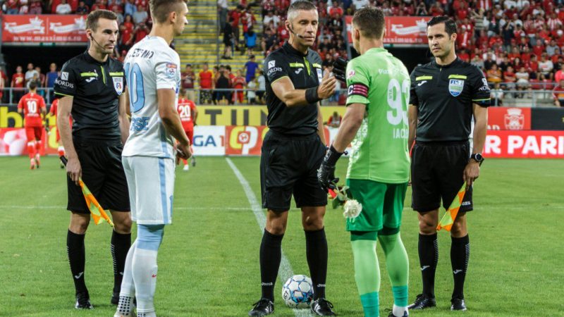 Bucureșteanul Petrescu împarte dreptatea…la București, în Rapid – UTA! Arădenii nu au câștigat în Liga 1 cu „centralul” de 39 de ani!