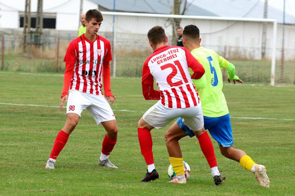 Cermeiul și-a testat juniorii în amicalul cu Pereg, Gârlea și R. Popa s