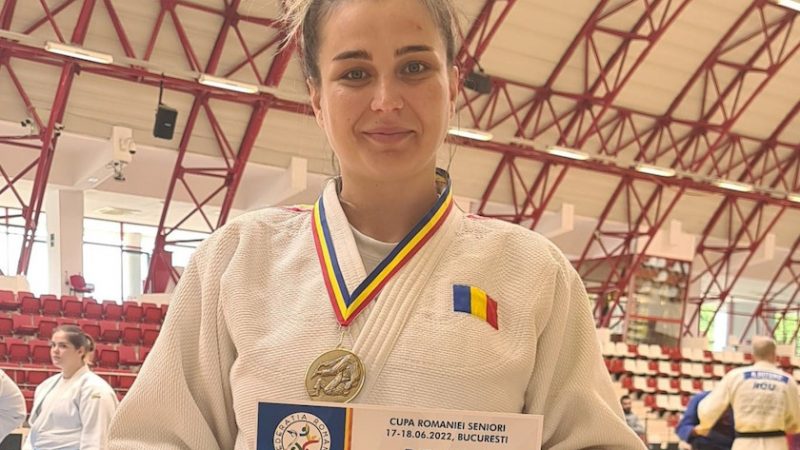 Trei medalii de bronz pe tatami pentru studenți, la Cupa României şi Naţionalele Ne Waza!