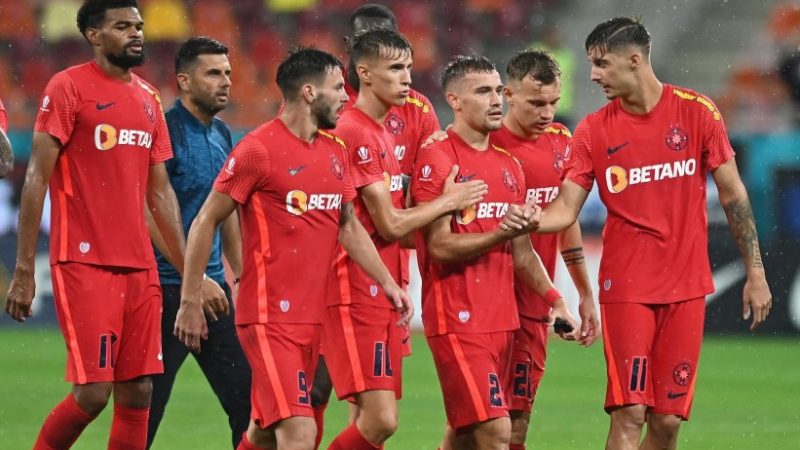Superliga, etapa a 10-a: U. Cluj obține primul succes stagional în derby-ul suferinței cu Mioveni, Miculescu îi aduce un singur punct lui FCSB!