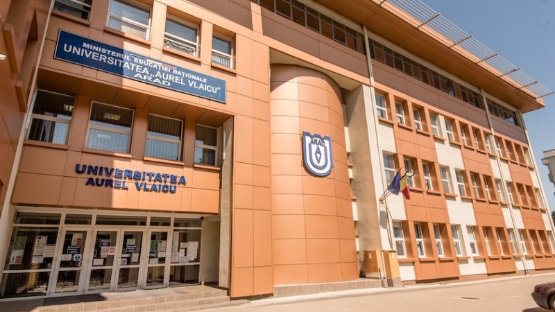 Ramona Lile „Universitatea „Aurel Vlaicu” din Arad deschide anul universitar 2022-2023”