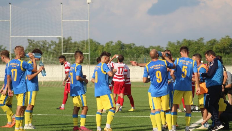 Pecica s-a reunit în 18 jucători, Petcuț caută două-trei „elemente” de experiență și nu a abandonat lupta pentru play-offul Ligii a 3-a!